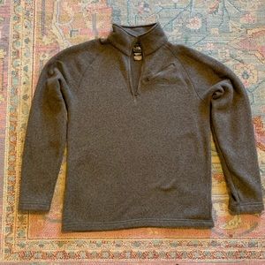 Men’s medium North Face Half zip